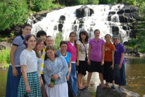 Beautiful Bond Falls!!